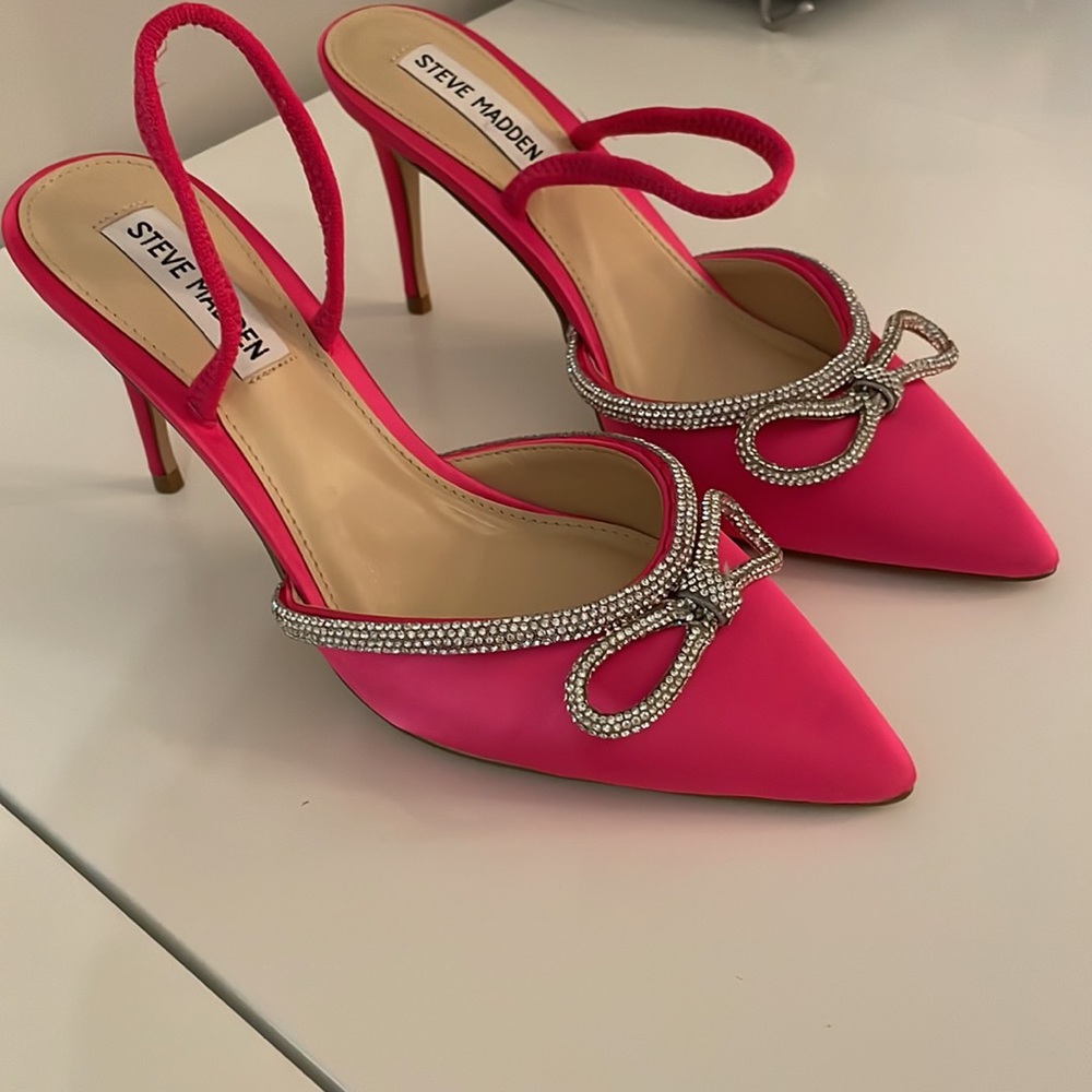 Steve Madden Pink Heels with Silver Accents